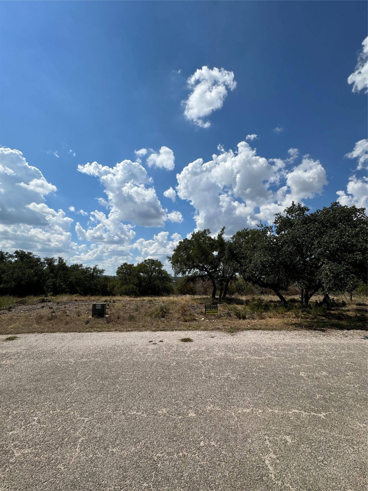 22009 Redbird DR, Lago Vista, TX 78645