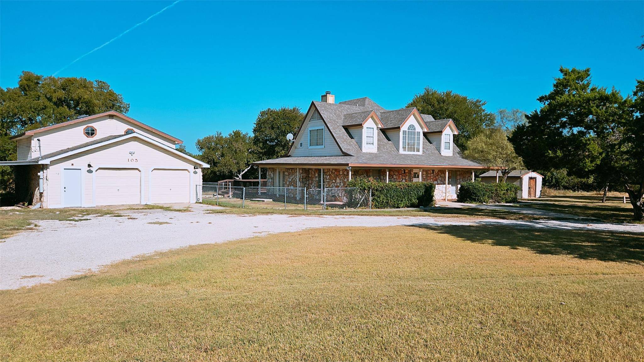 105 Meadow DR, Georgetown, TX 78633