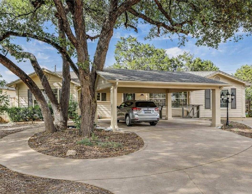 426 Summit Ridge DR N, Point Venture, TX 78645