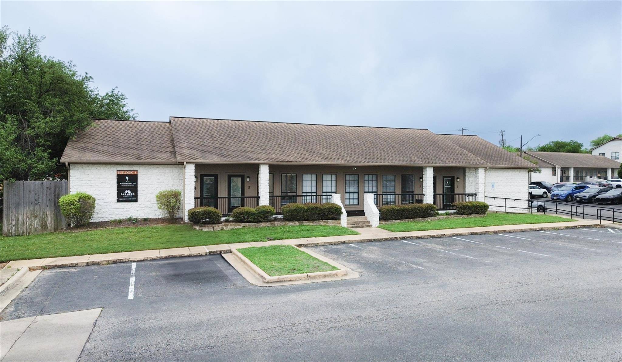 13740 RESEARCH BLVD #Bldg S, Austin, TX 78750