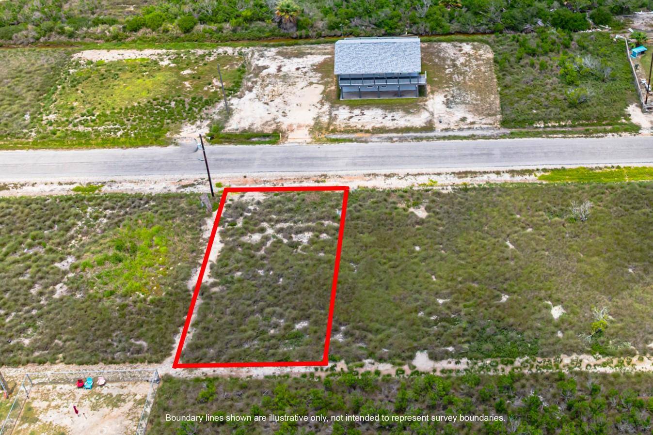 511 Water Oak LN, Rockport, TX 78382