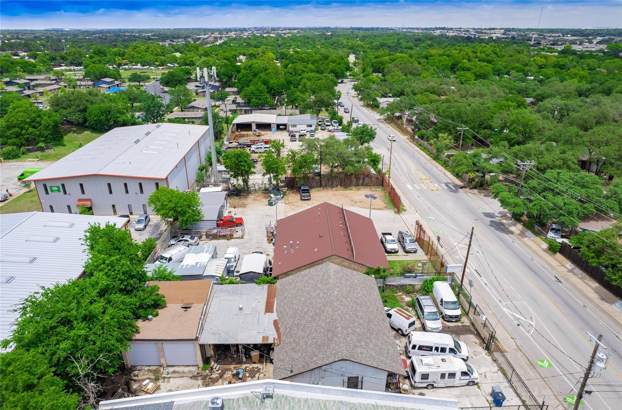 8212 Georgian DR, Austin, TX 78753