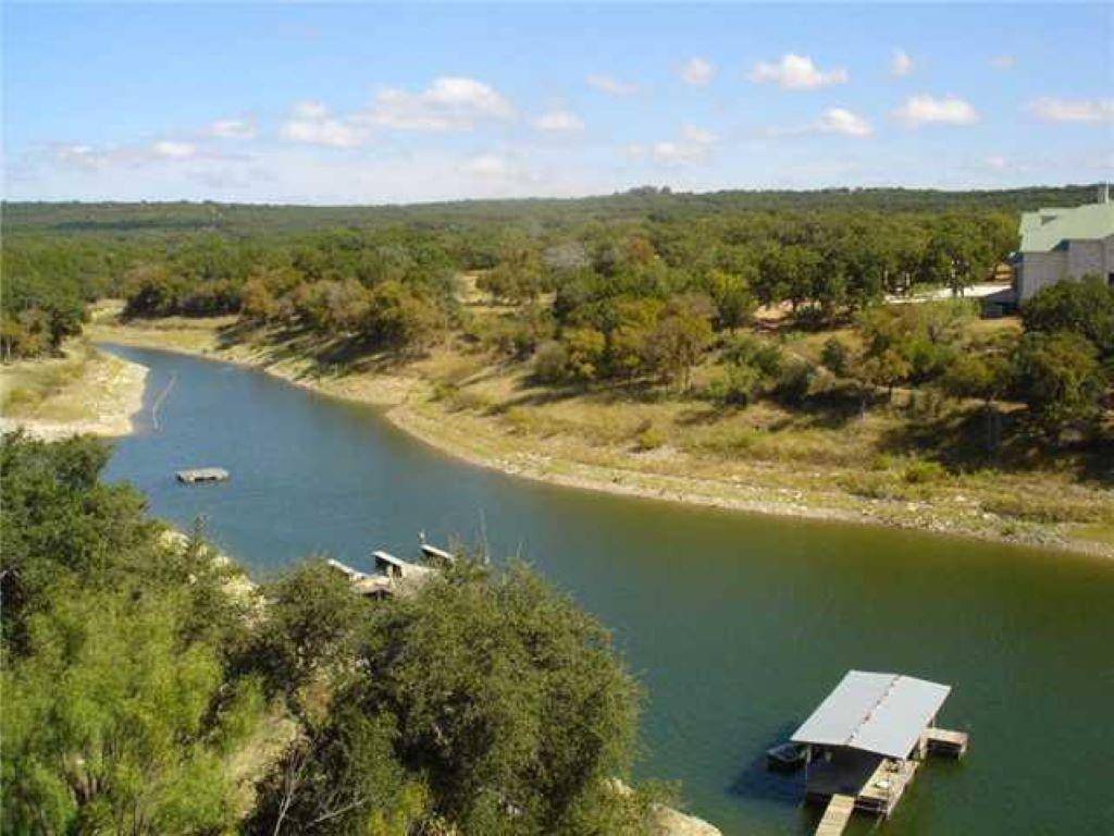 3705 1/2 N Peninsular DR, Marble Falls, TX 78654