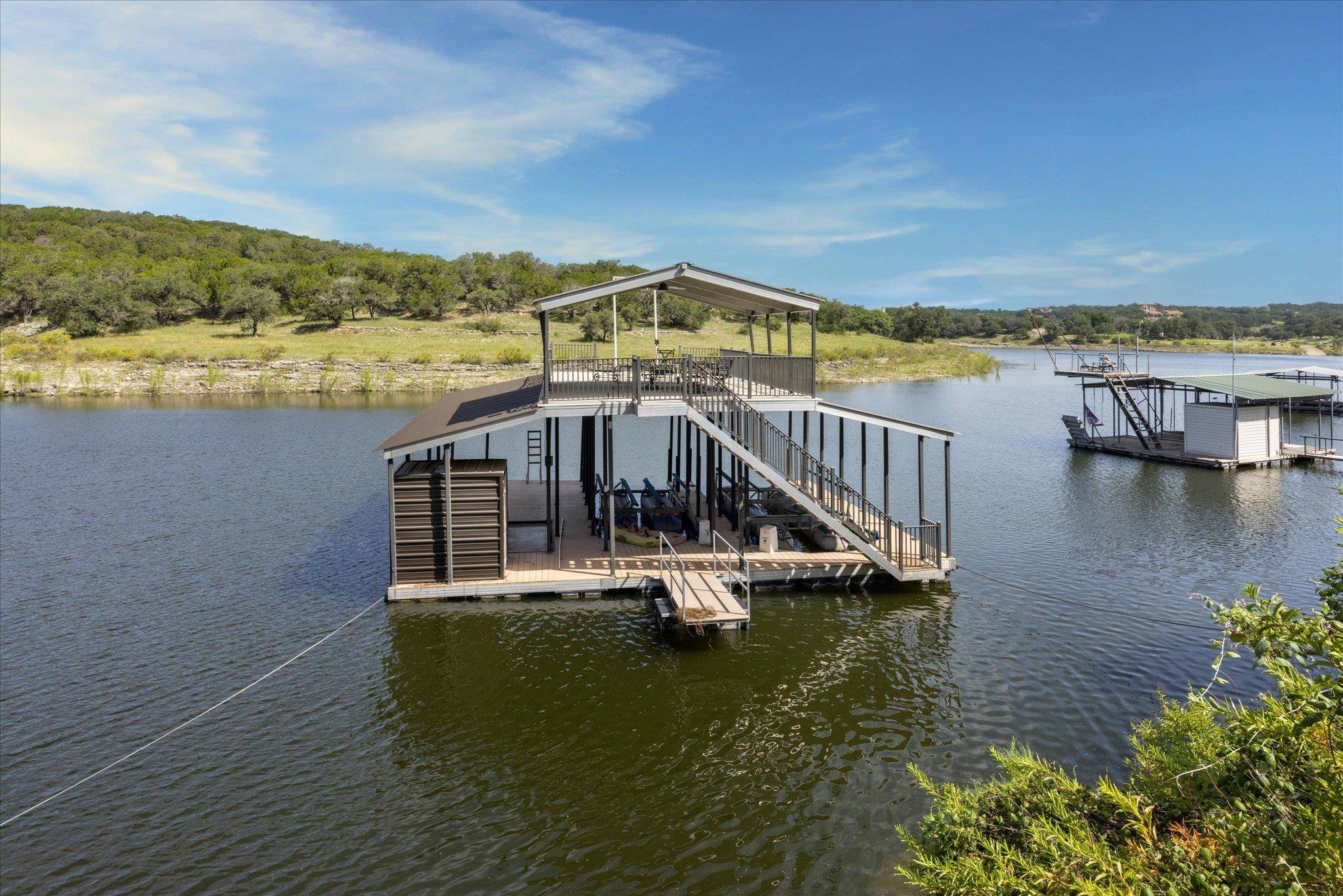 709 S Angel Light DR, Spicewood, TX 78669