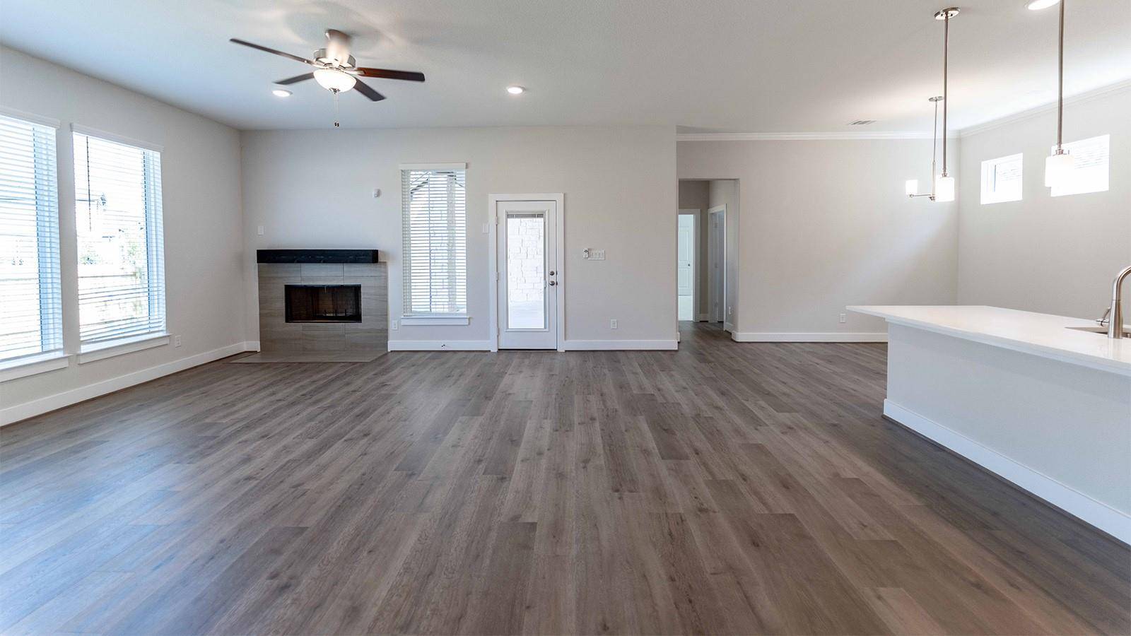 221 Cabiness DR, Salado, TX 76571