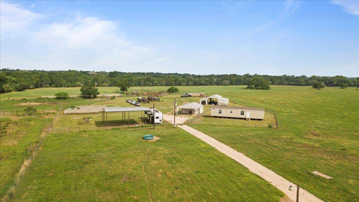 1436 Fm 2571, Smithville, TX 78957