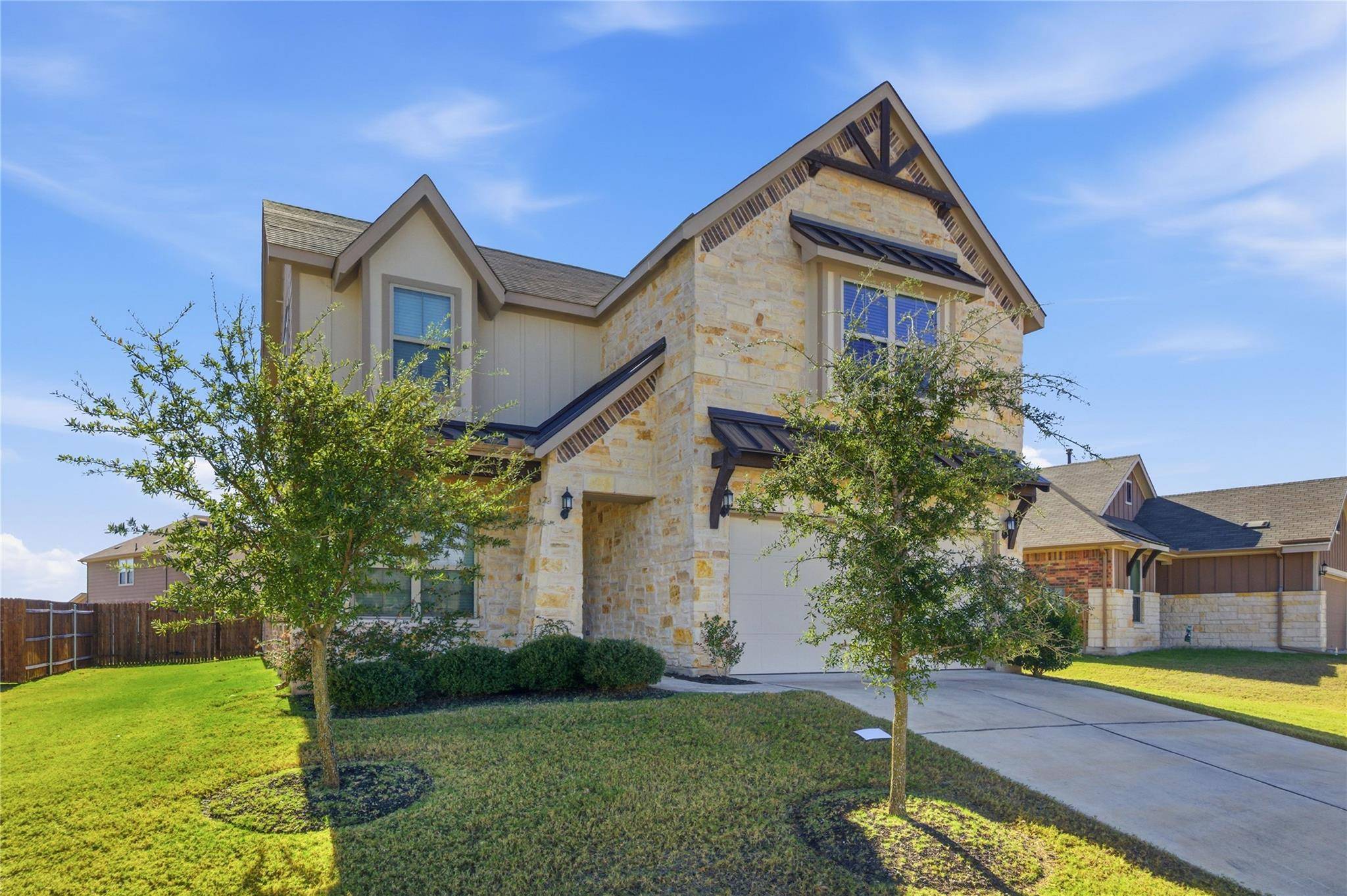 106 Barley Fork LN, Hutto, TX 78634