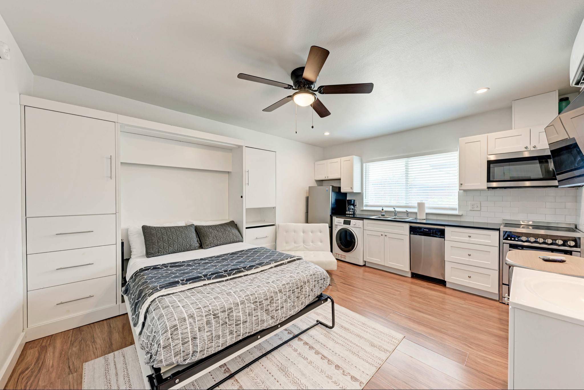 306 E 30th ST #102, Austin, TX 78705