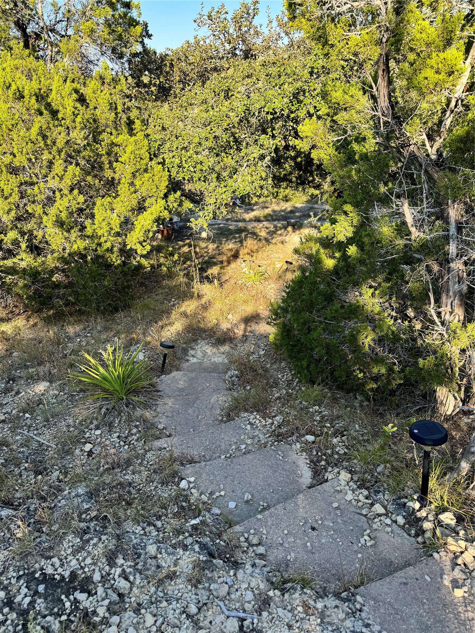 108 Oak Ridge, Dripping Springs, TX 78620