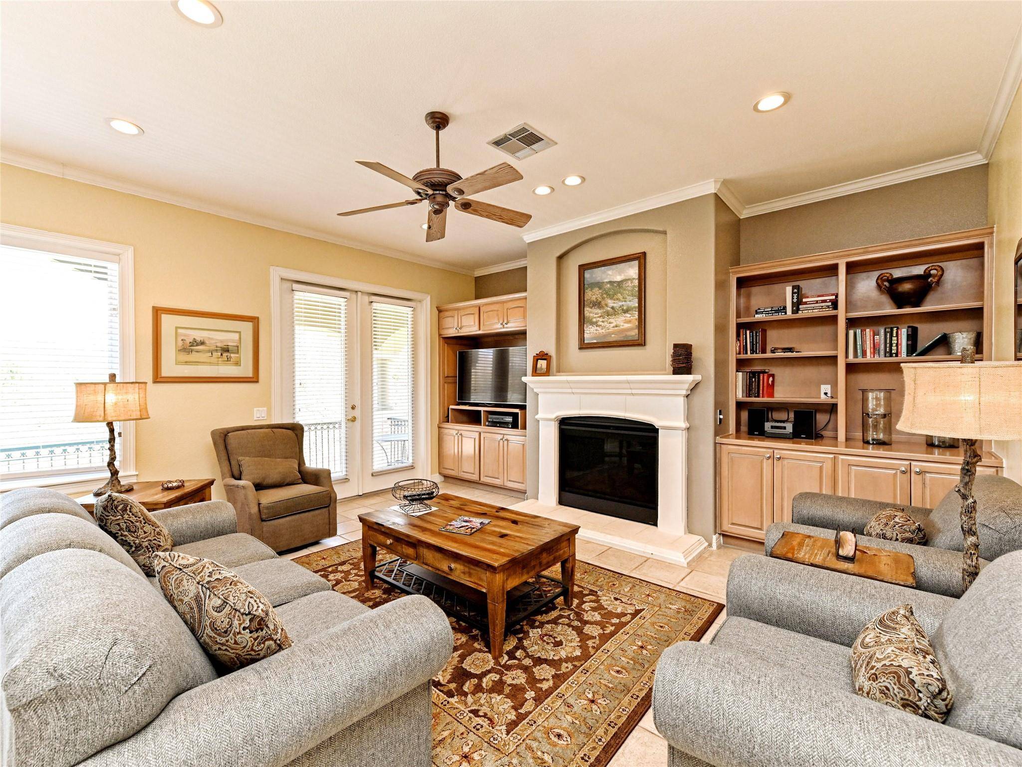 8212 Barton Club DR #9-10, Austin, TX 78735