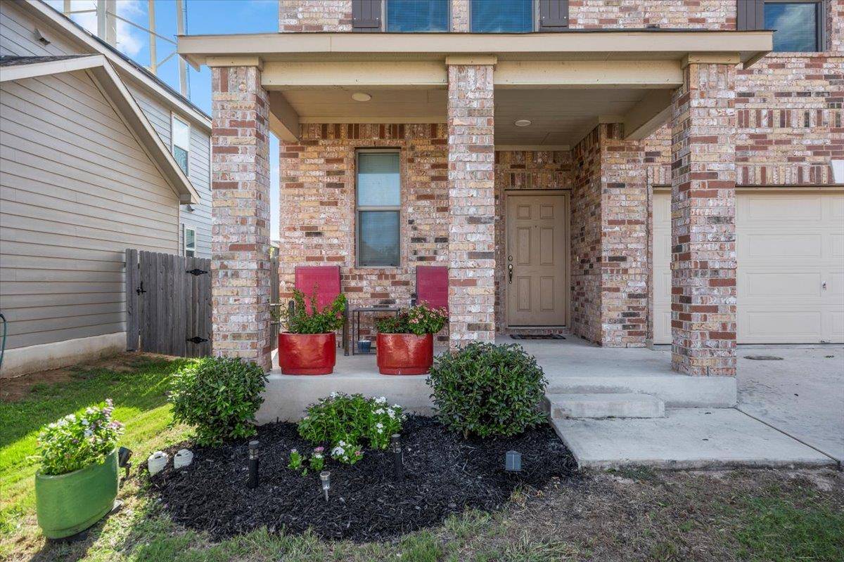 239 Crimson LN, Kyle, TX 78640