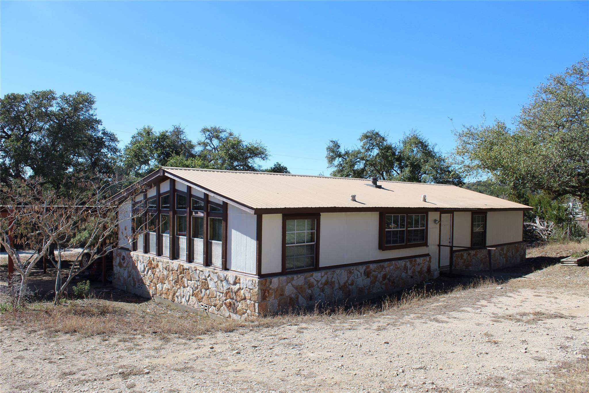 14111 S Green Hills LOOP #B, Austin, TX 78737