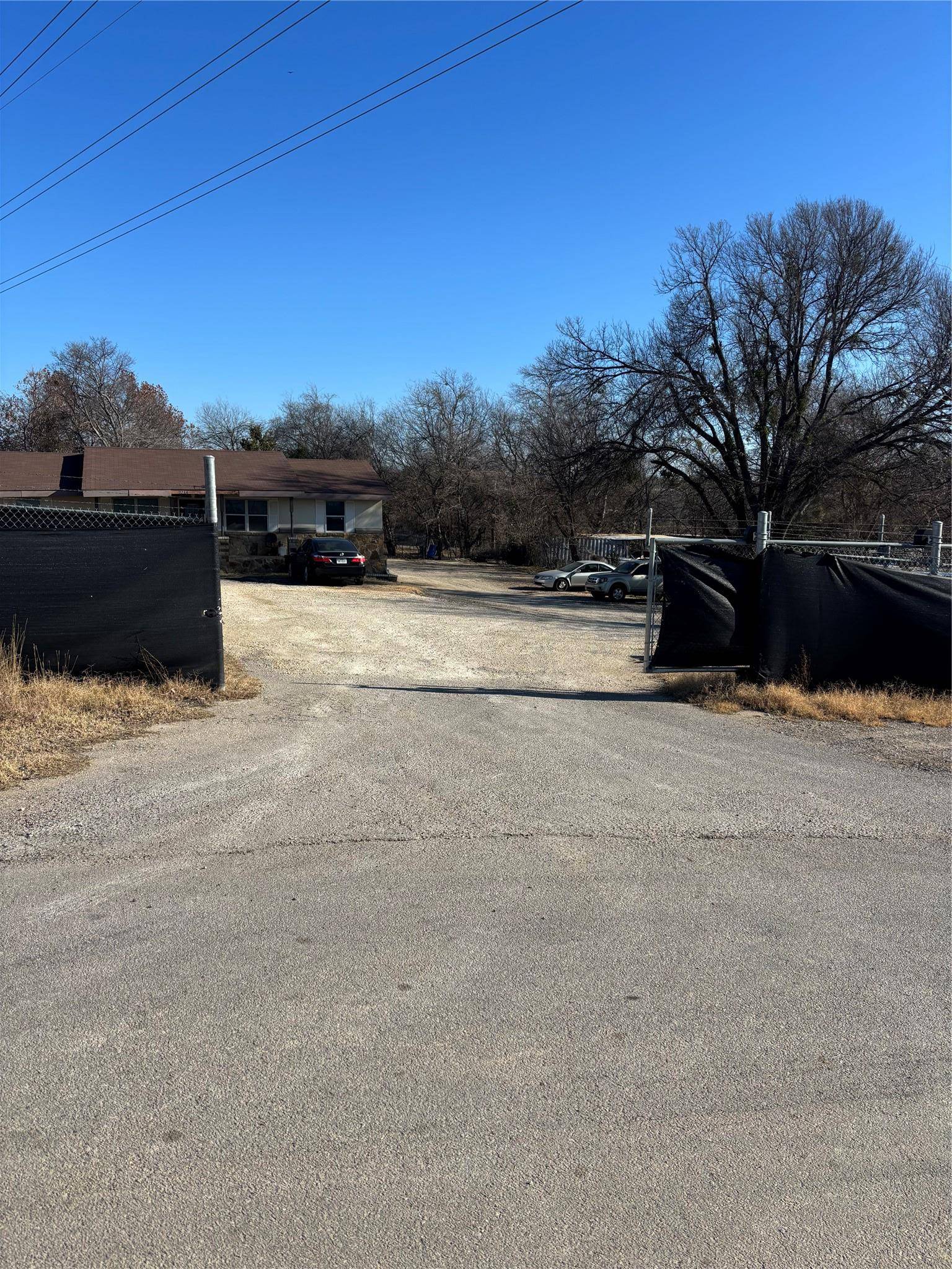 2214 Gardenia DR, Austin, TX 78727