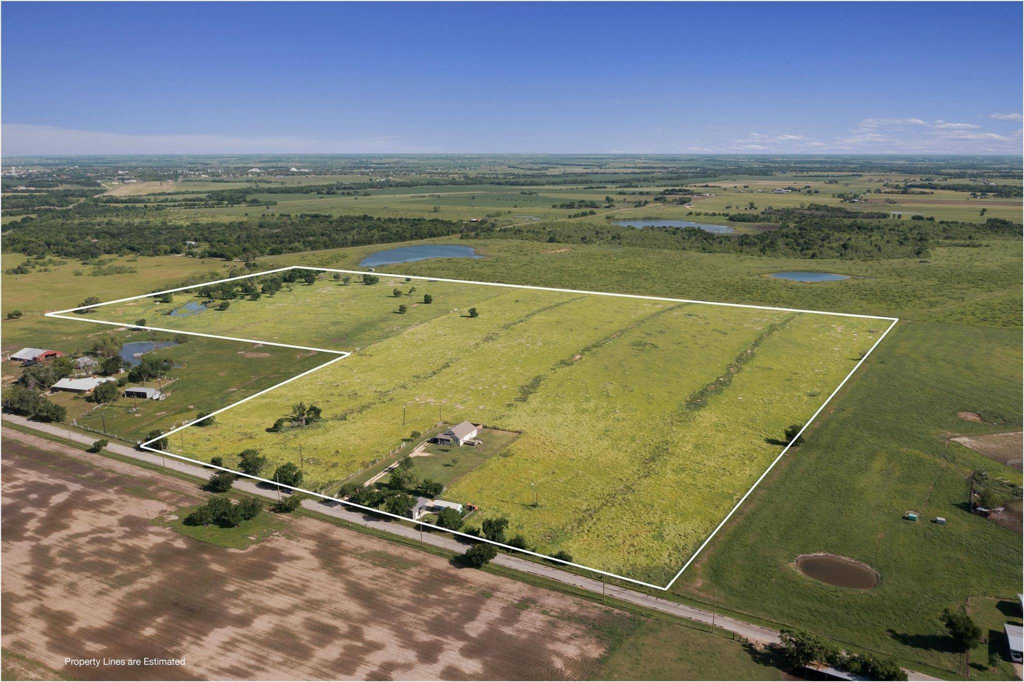 459 County Road 450, Thorndale, TX 76577