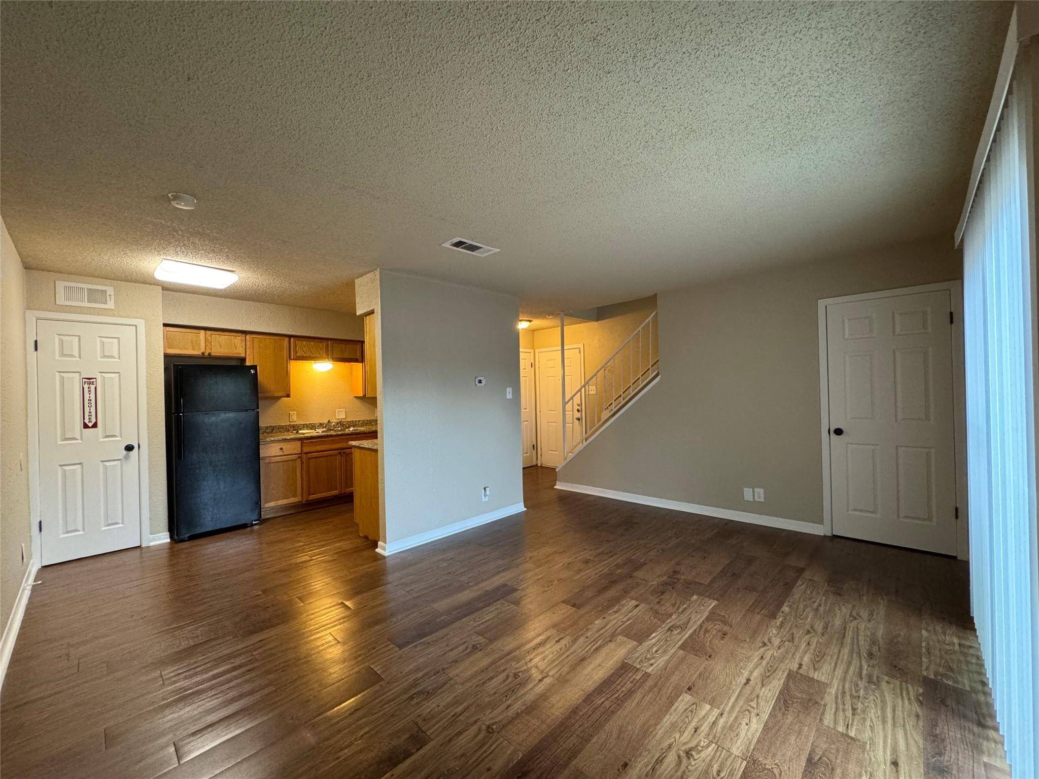 5006 West Wind TRL #101, Austin, TX 78745
