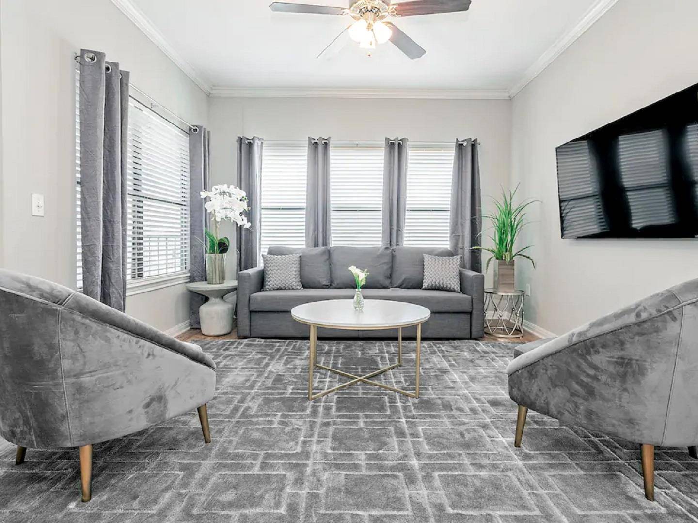 2502 Leon ST #312, Austin, TX 78705