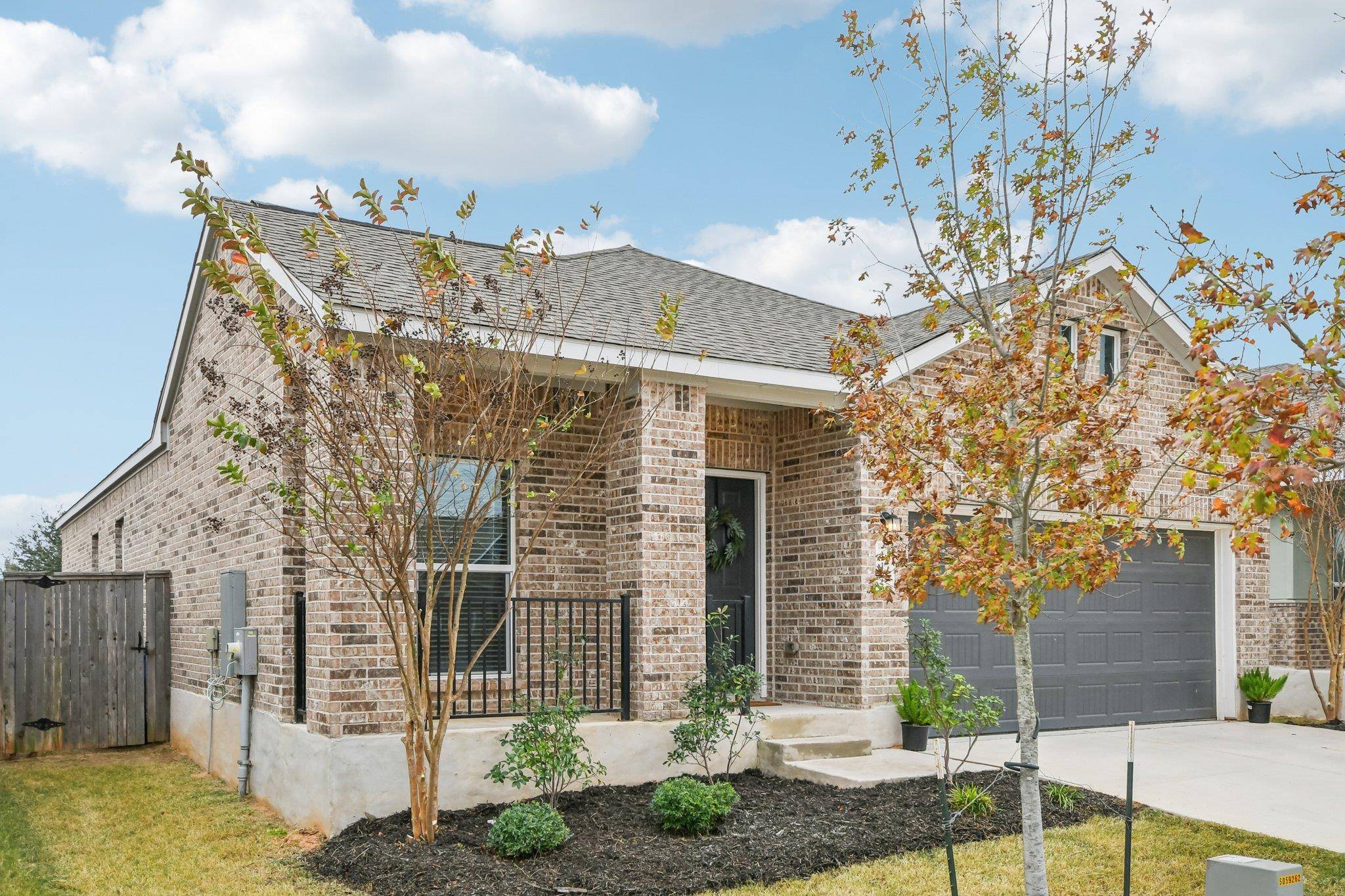 117 Badillo WAY, Bastrop, TX 78602