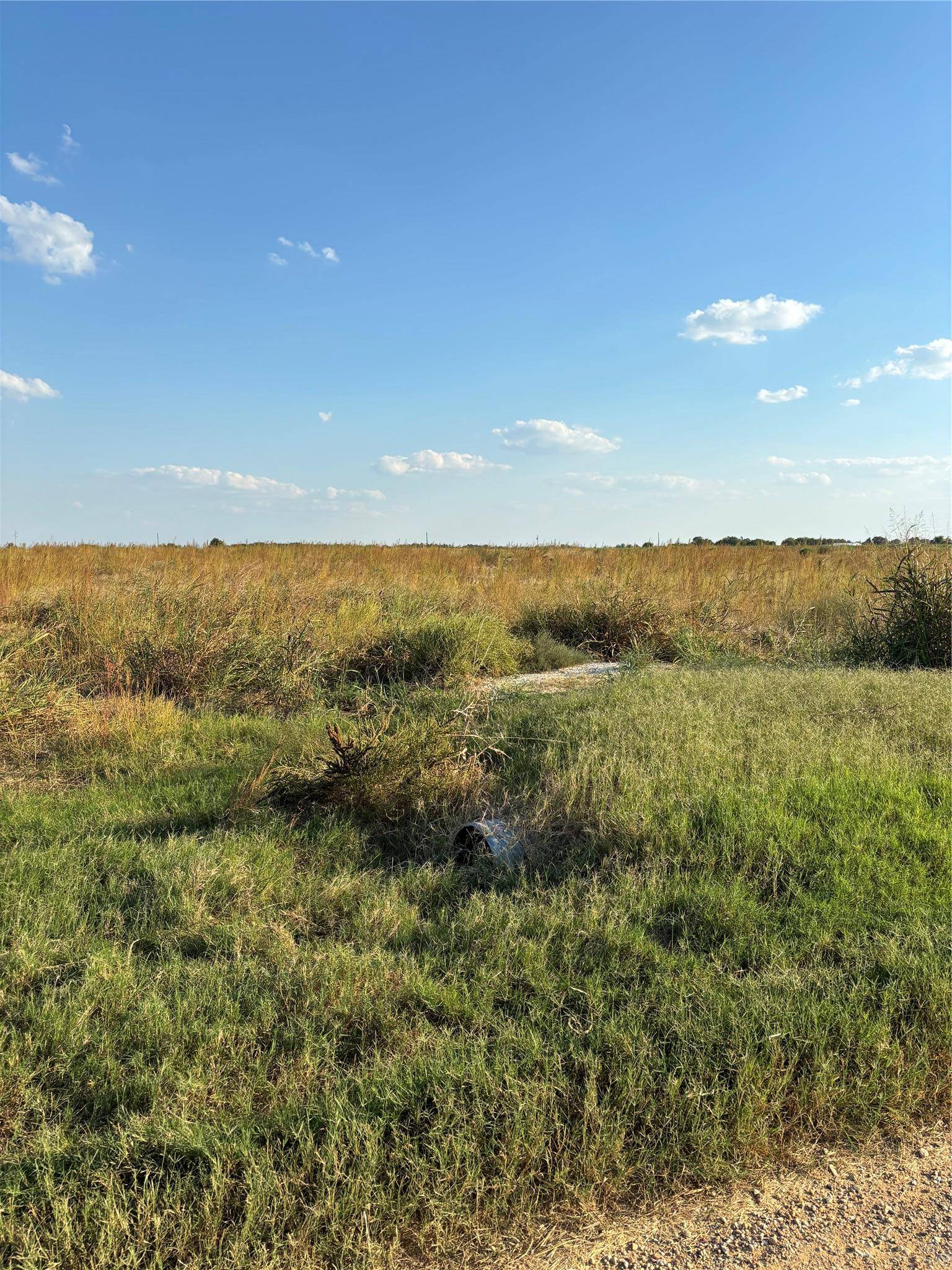 305 County Rd 134, Burlington, TX 76519