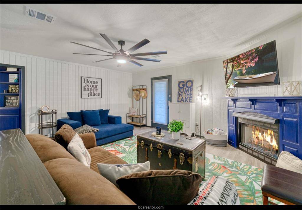 10967 Clyde Acord RD, Franklin, TX 77856