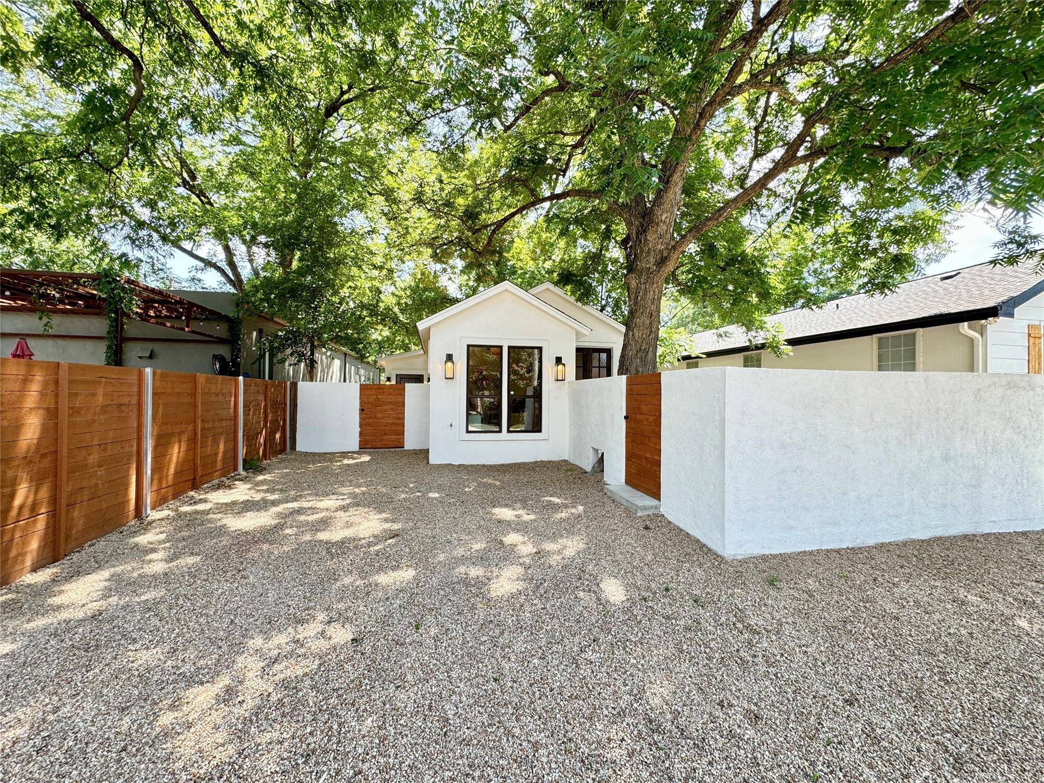 2519 E 4th ST #1, Austin, TX 78702