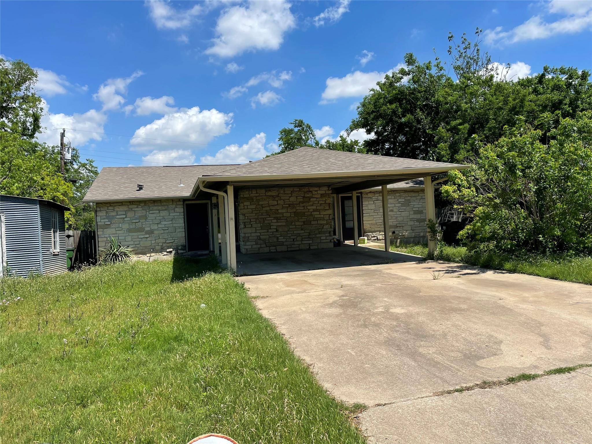 2001 Magnolia DR #A, Round Rock, TX 78664