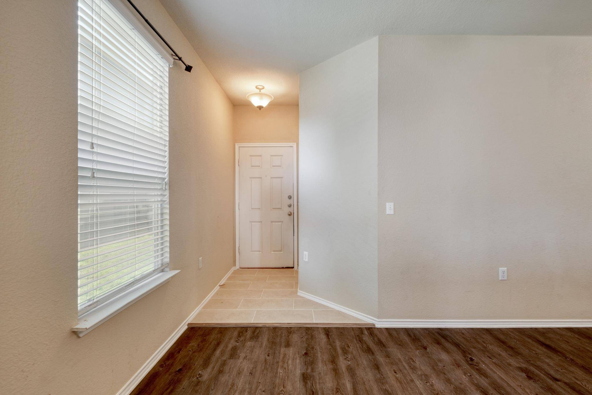 5704 Levenwood LN, Austin, TX 78724