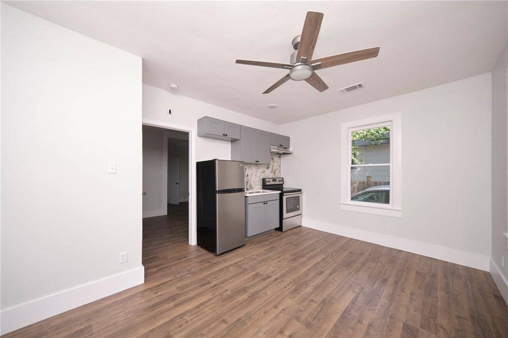 206 W 45th ST, Austin, TX 78751