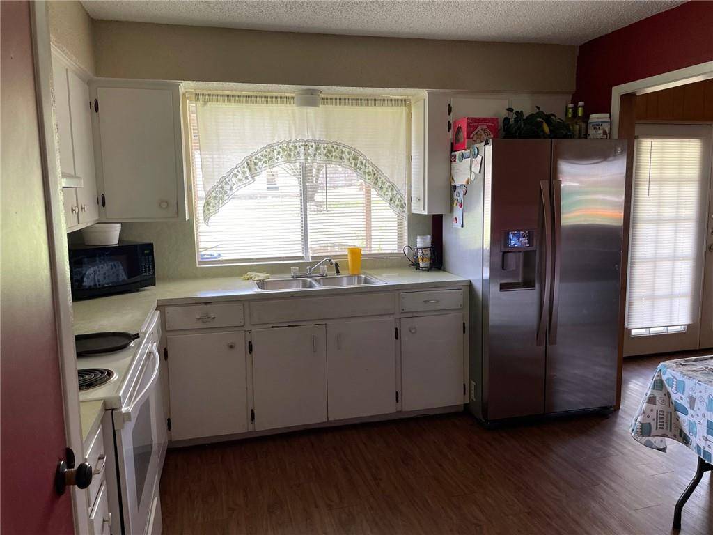 801 Old Austin Pflugerville RD, Pflugerville, TX 78660
