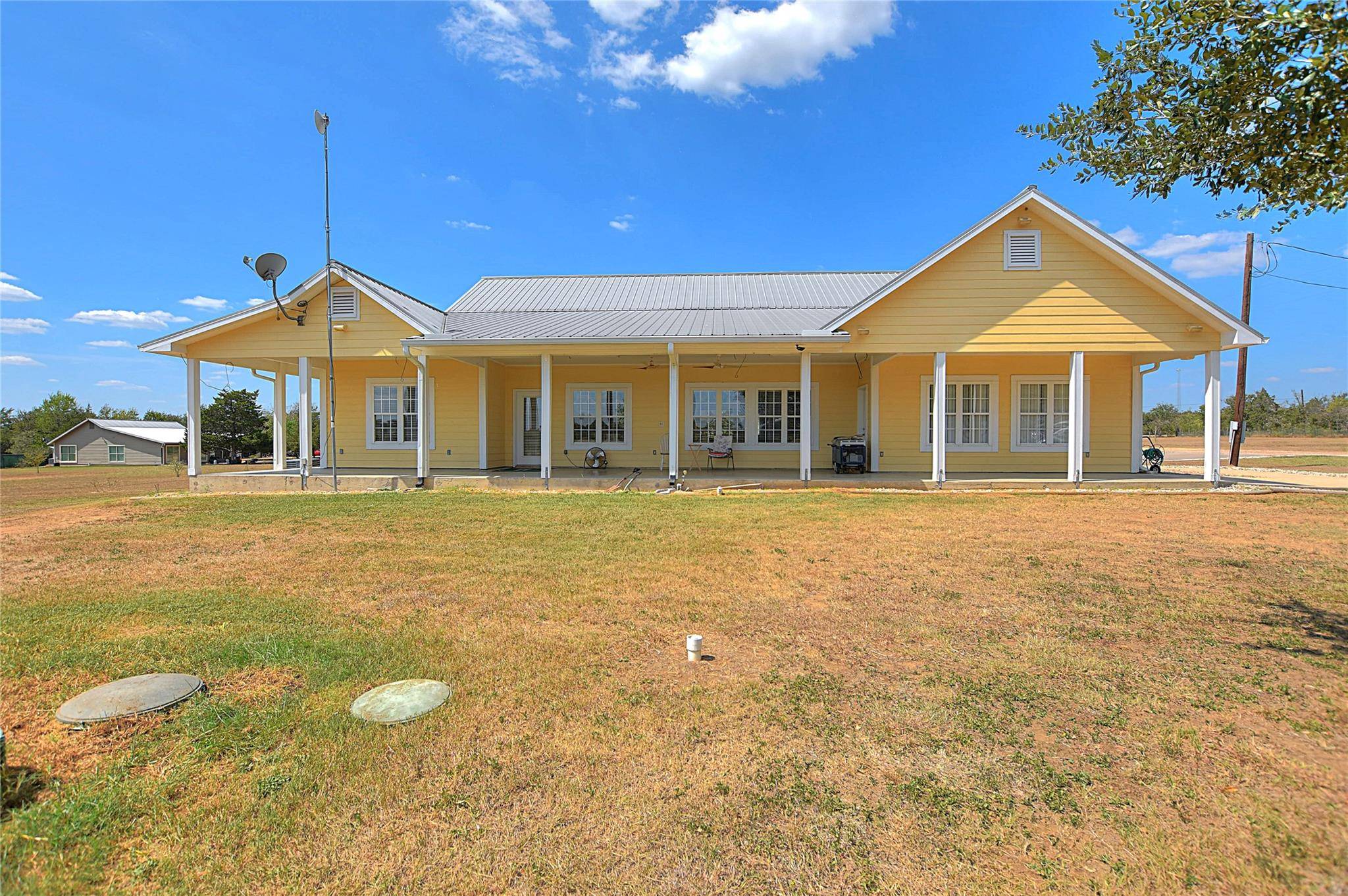 1133 Fm 20, Cedar Creek, TX 78612