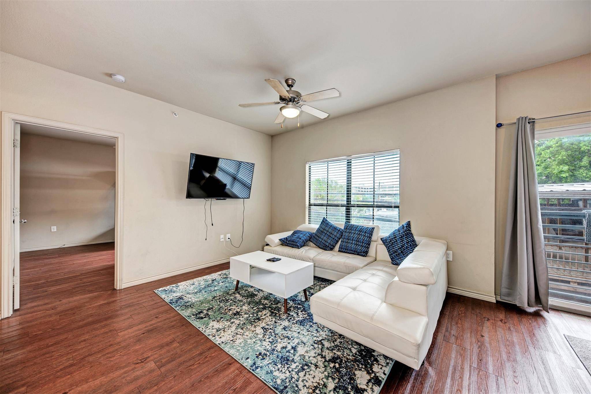 5117 N Lamar BLVD #201, Austin, TX 78751