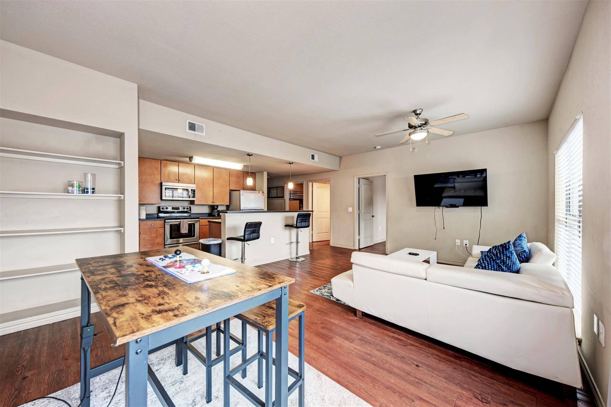 5117 N Lamar BLVD #201, Austin, TX 78751