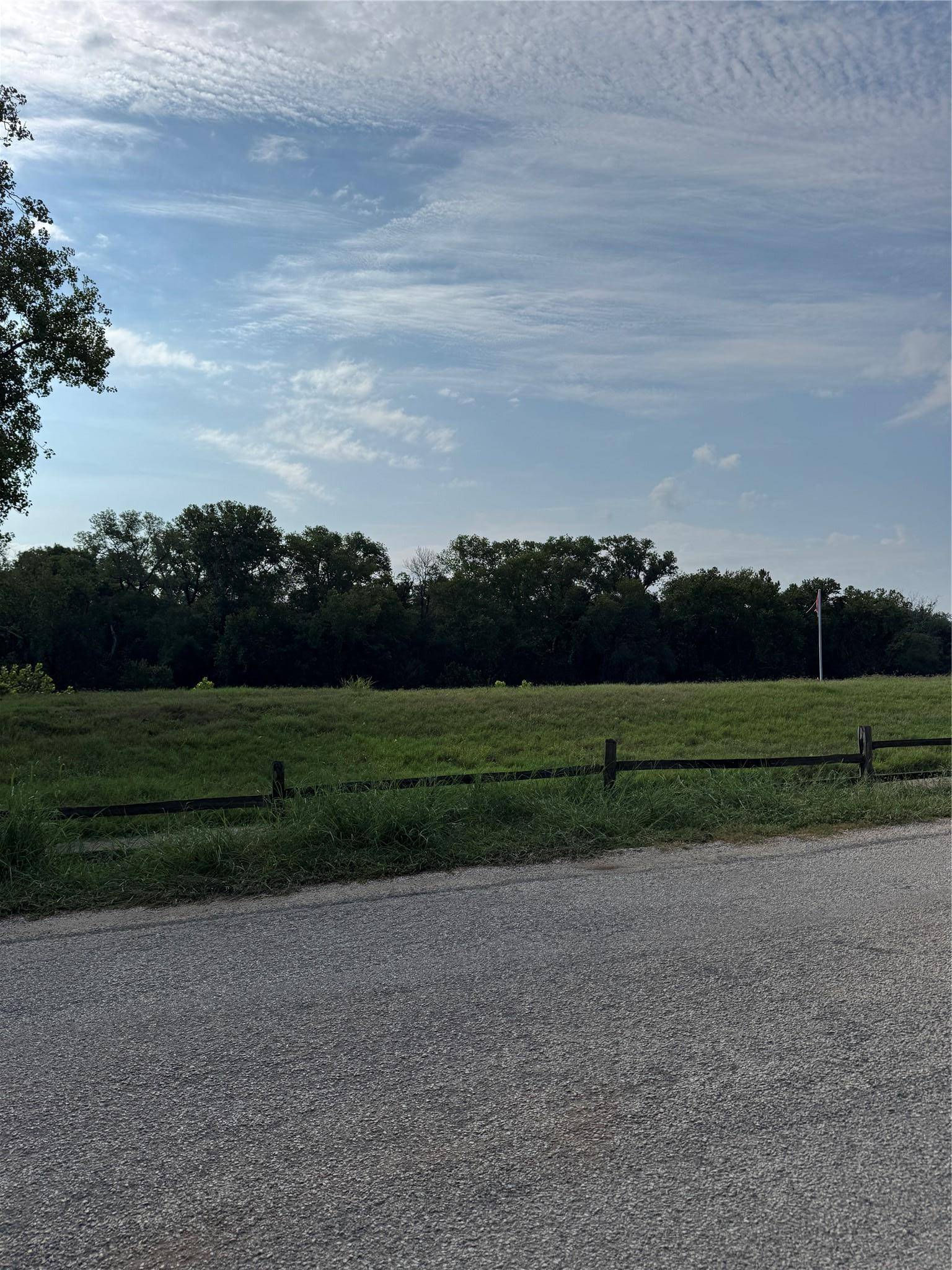736 E Riverside DR, Bastrop, TX 78602
