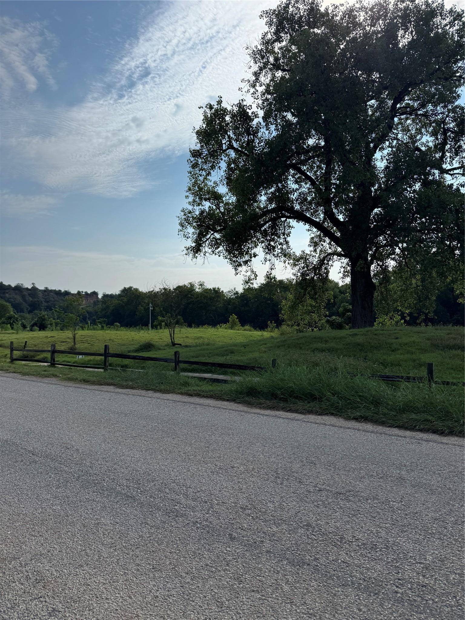736 E Riverside DR, Bastrop, TX 78602