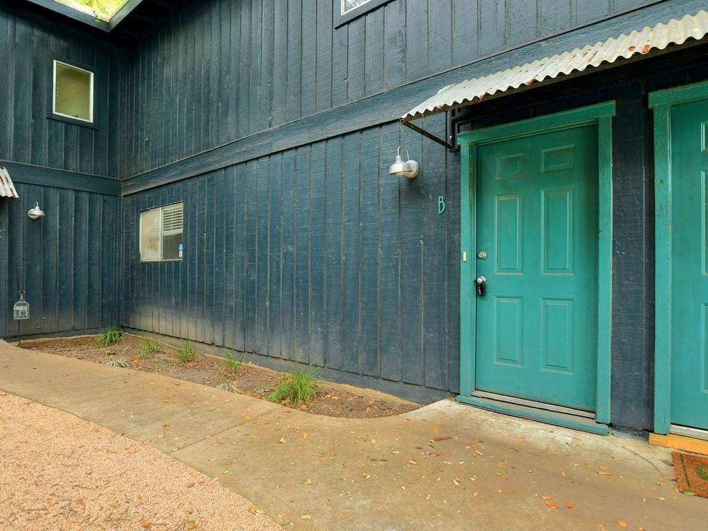 604 Franklin BLVD #B, Austin, TX 78751