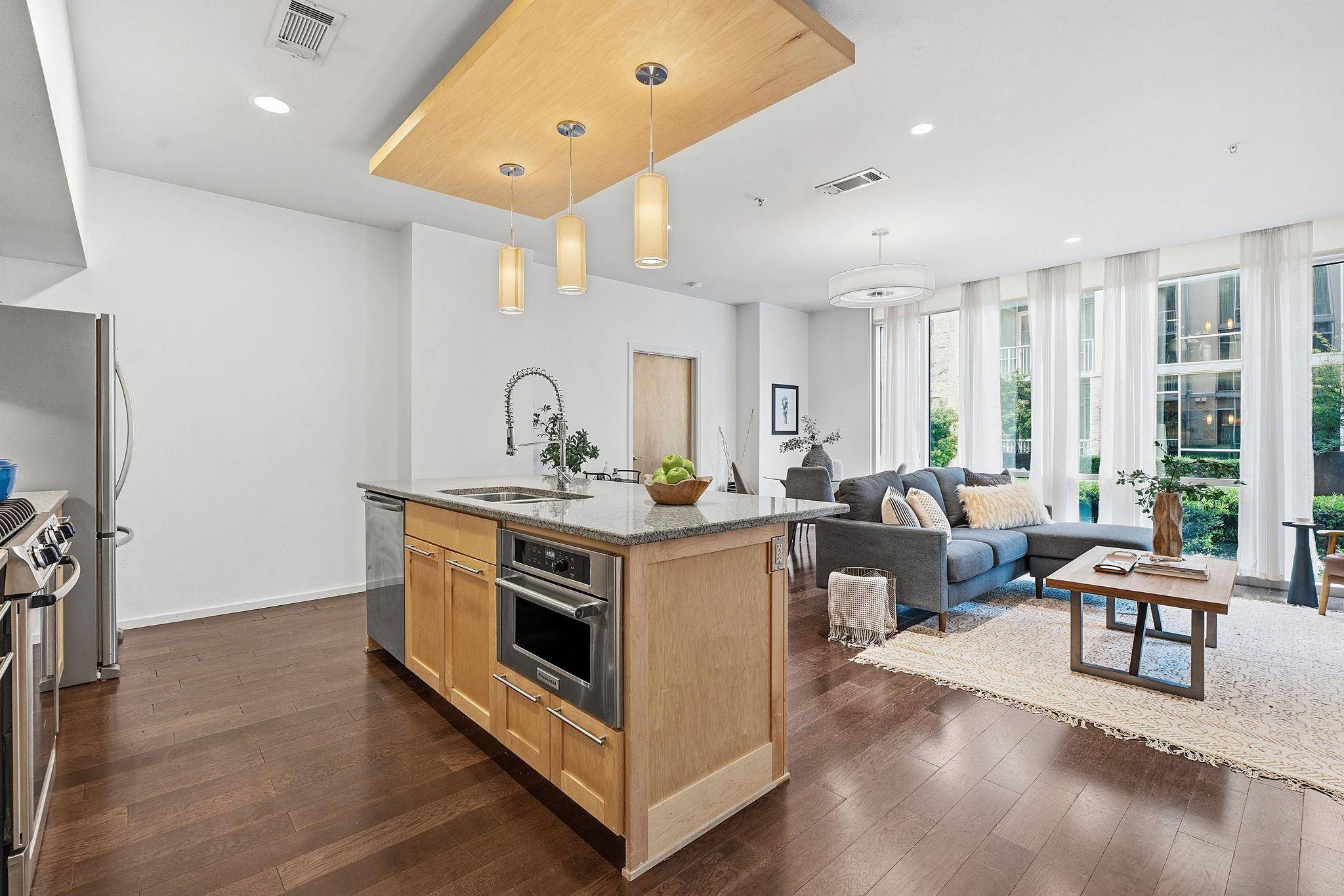 1600 Barton Springs RD #5103, Austin, TX 78704