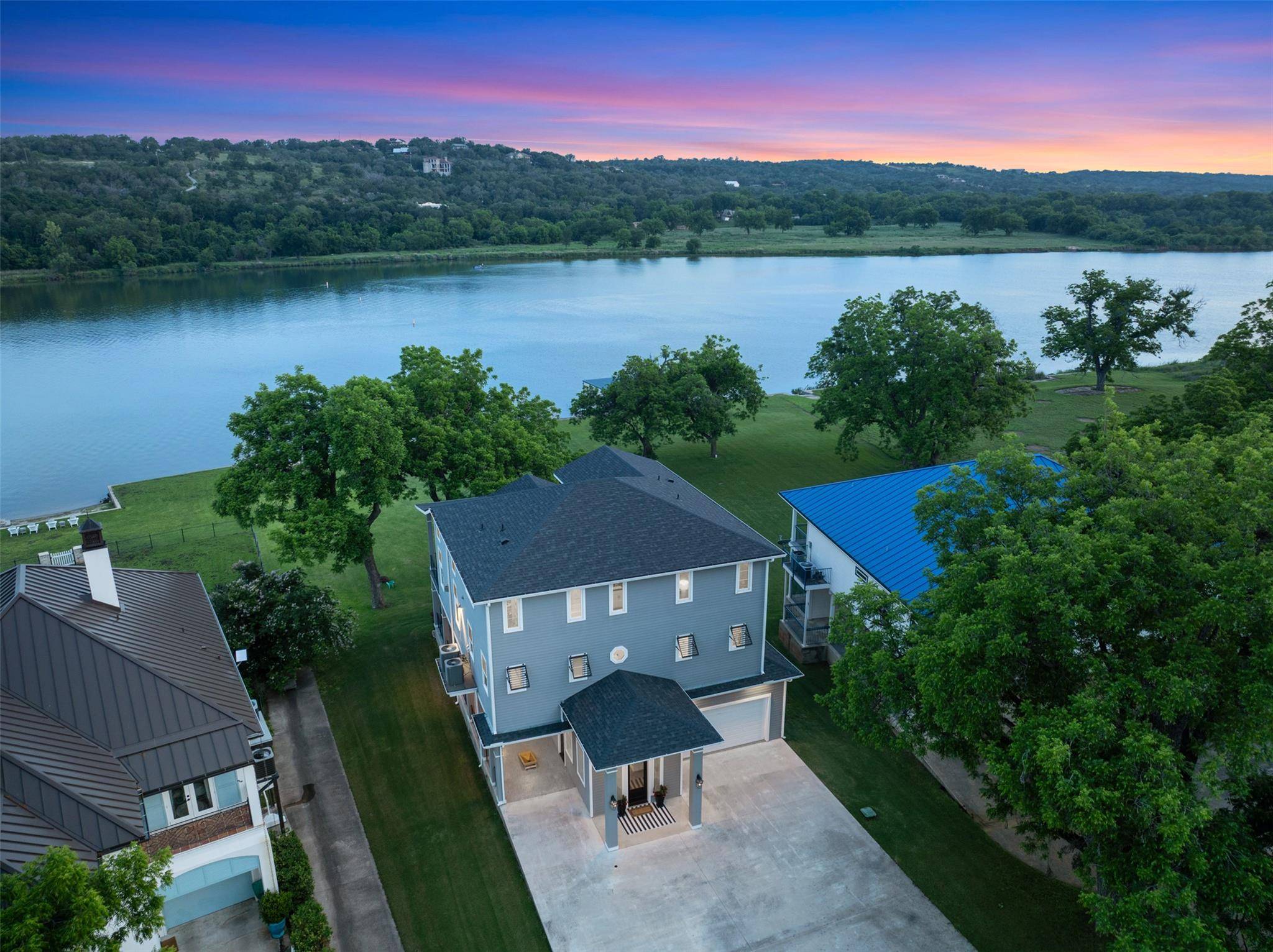 1002 Pecan CIR, Marble Falls, TX 78654