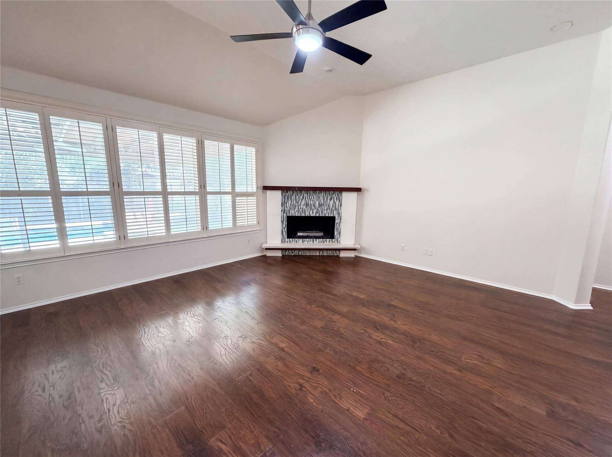 117 Brentwood DR, Georgetown, TX 78628