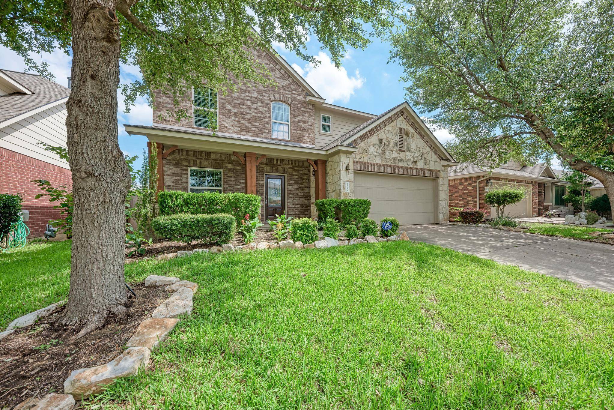 1704 Stonehaven LN, Round Rock, TX 78665