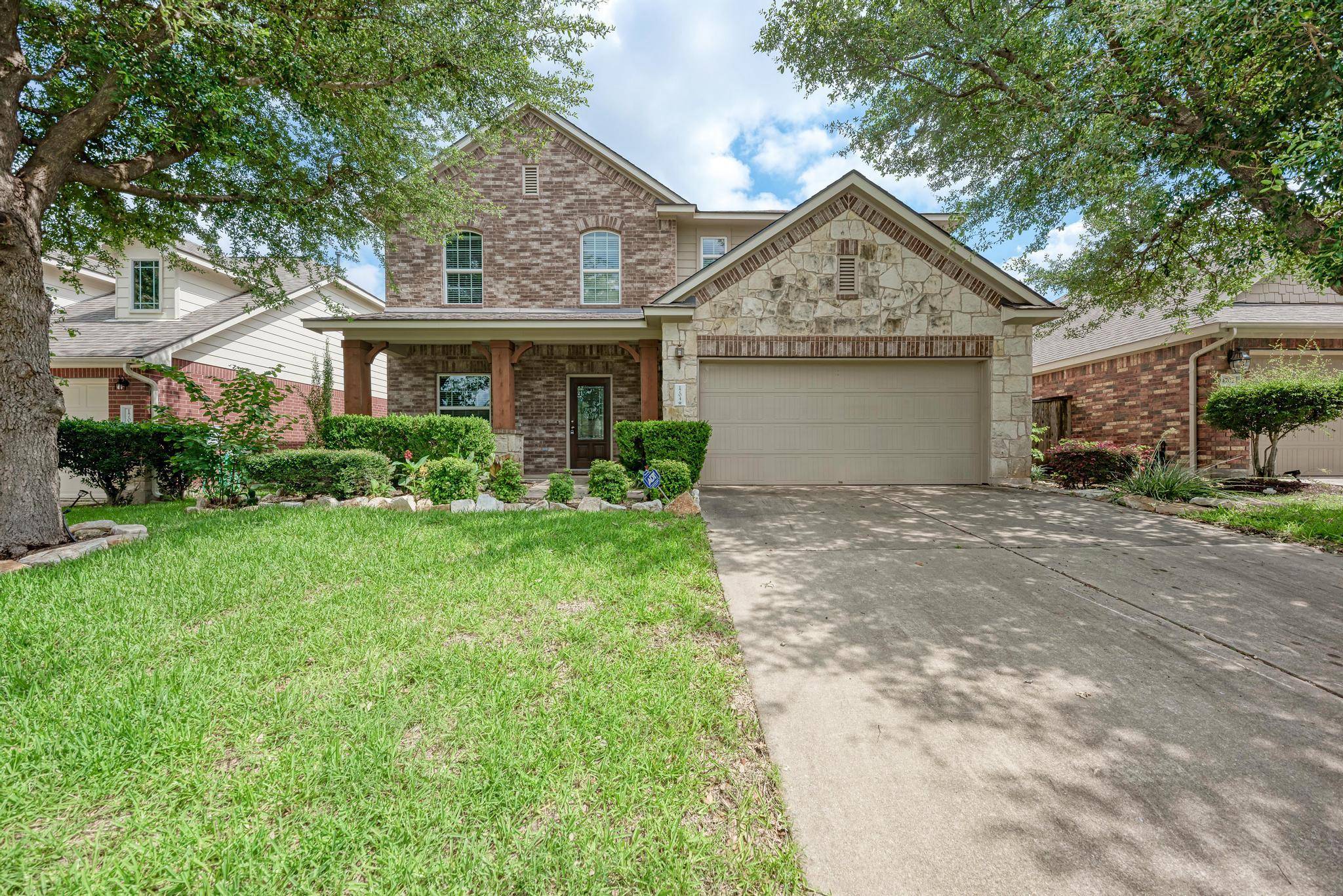 1704 Stonehaven LN, Round Rock, TX 78665