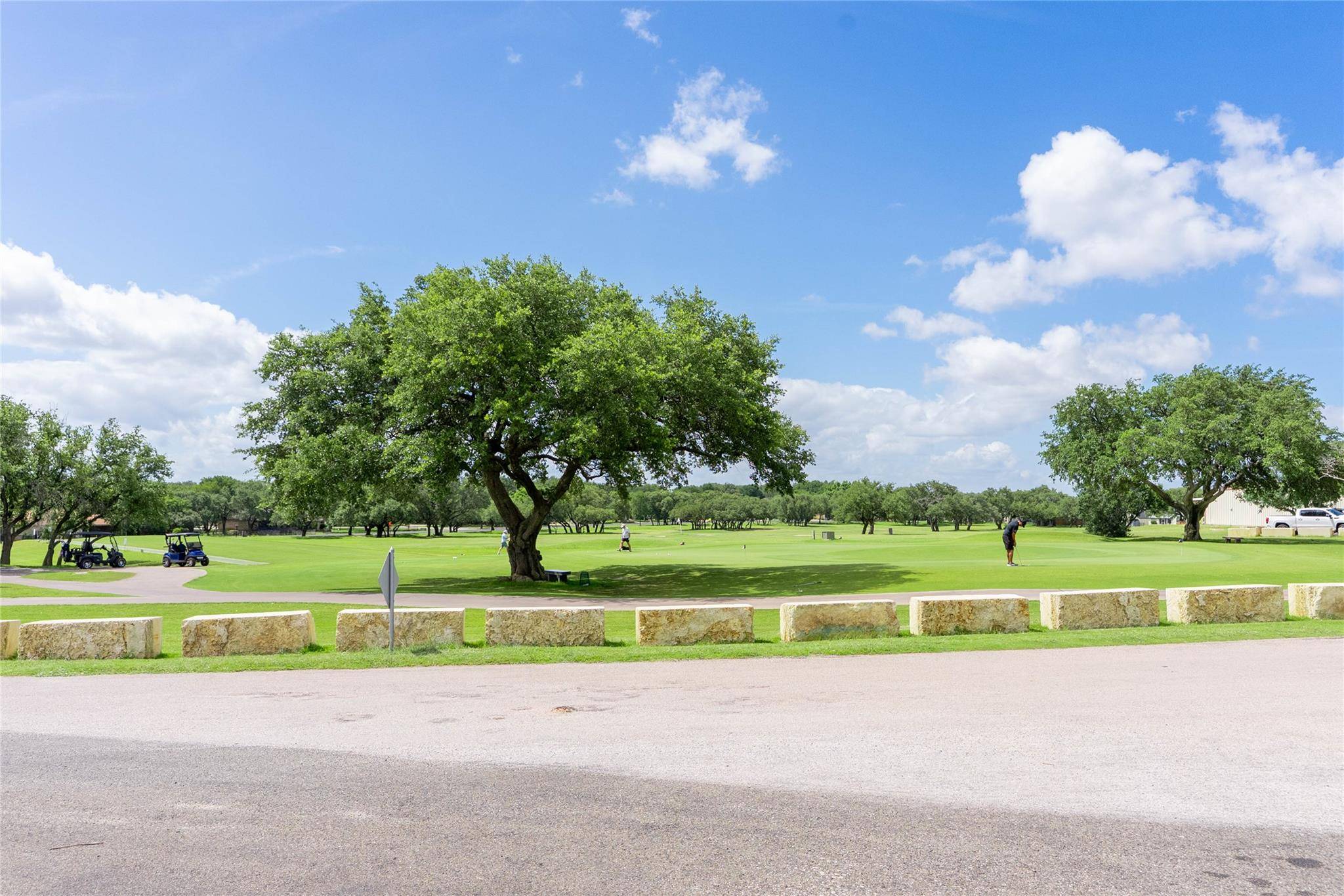 176 Tom Kite DR, Burnet, TX 78611