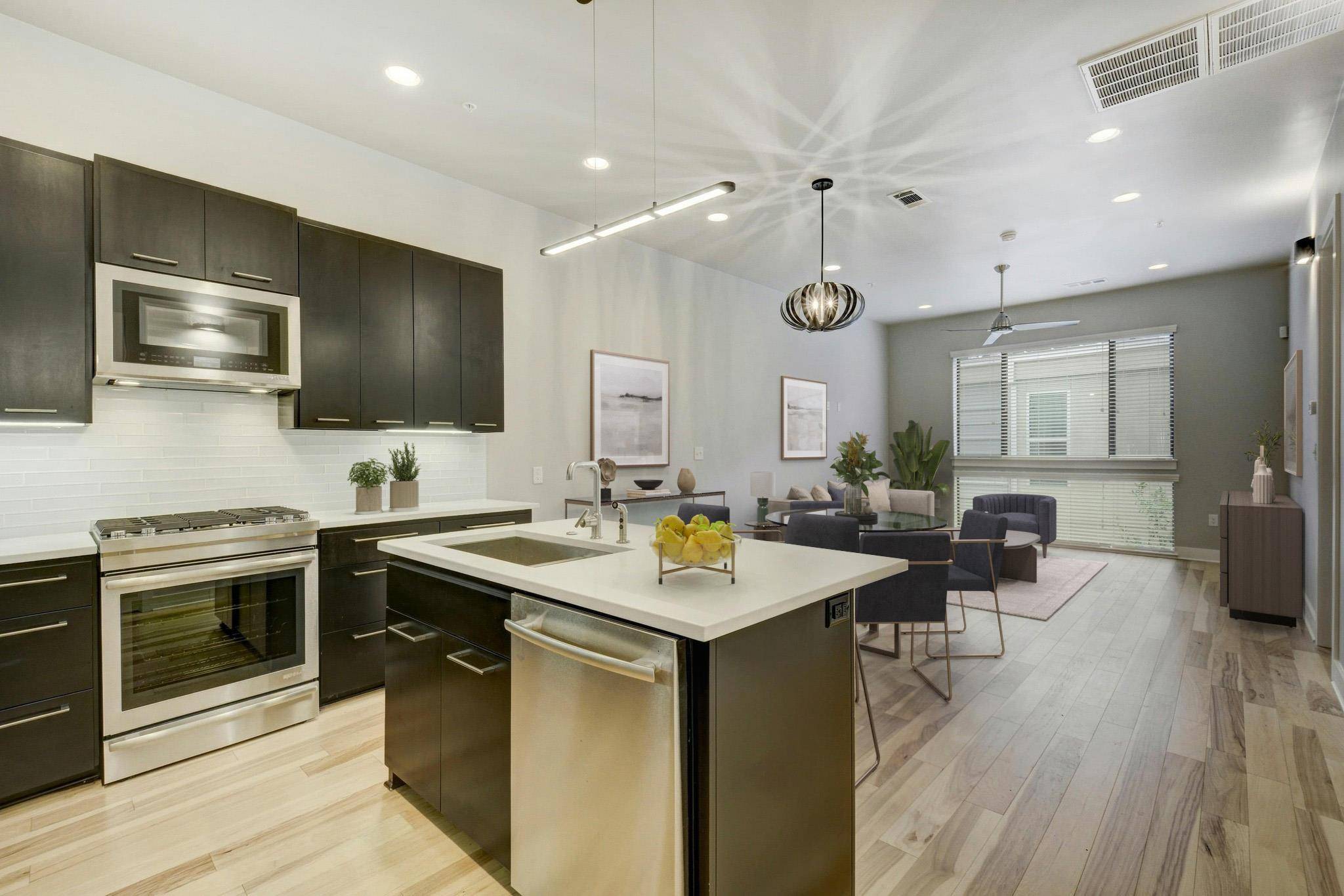 2314 Enfield RD #202, Austin, TX 78703