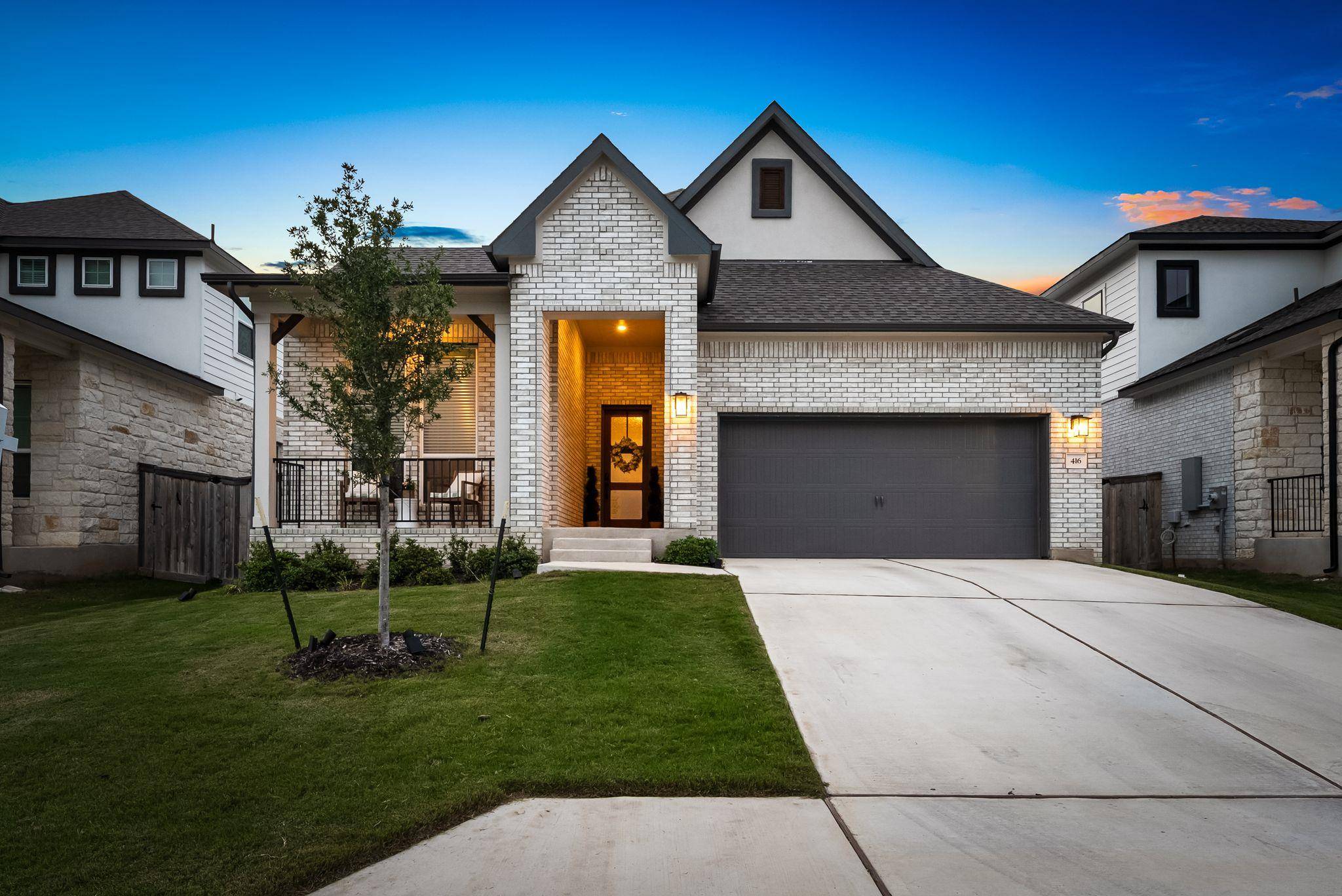 416 Crescent Heights DR, Georgetown, TX 78628