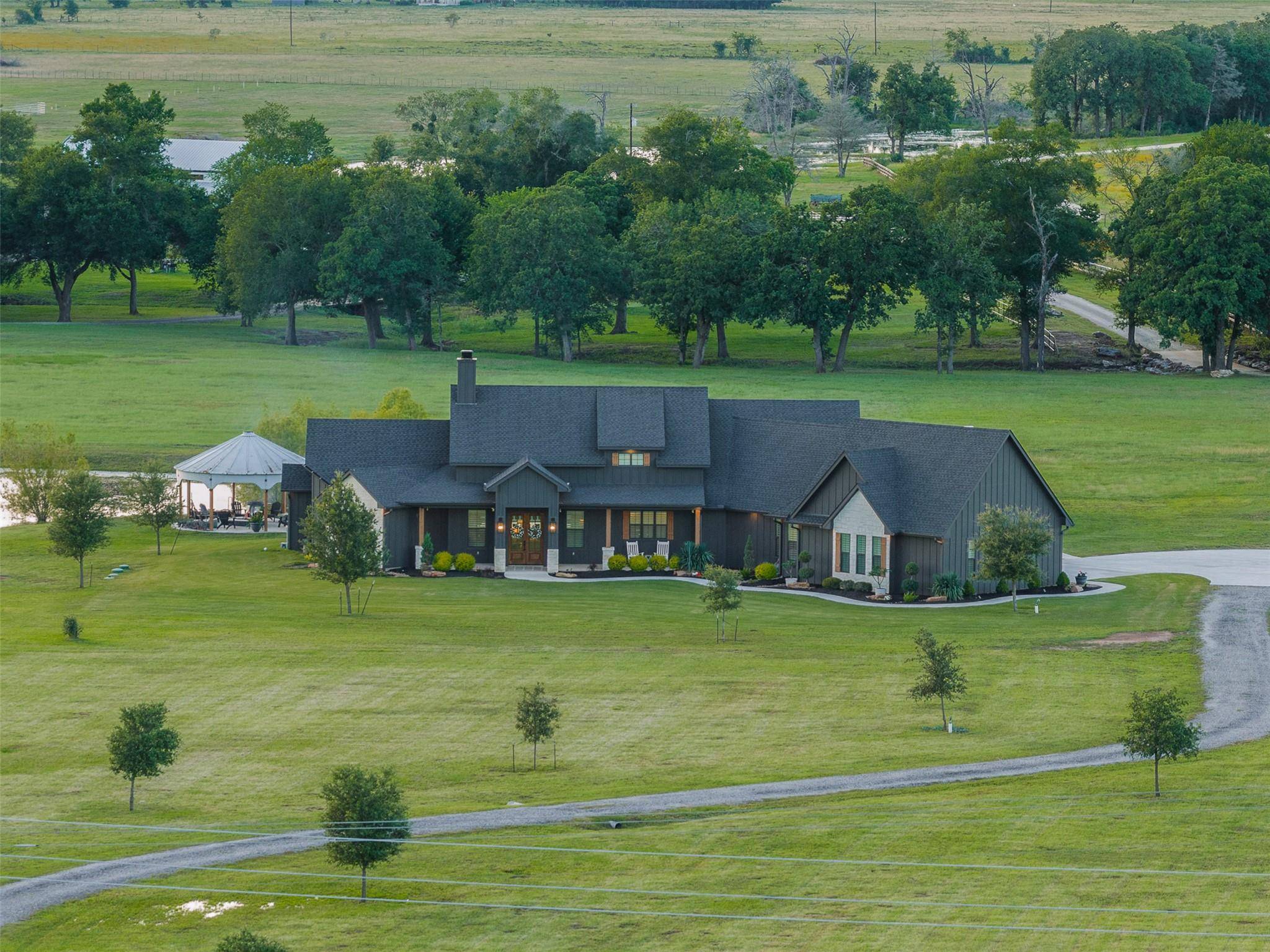 1981 County Road 202, Caldwell, TX 77836