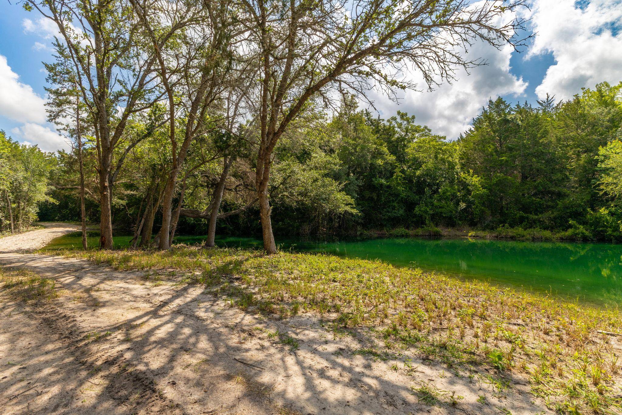 2088 (Tract #3) Baca LOOP, Flatonia, TX 78941