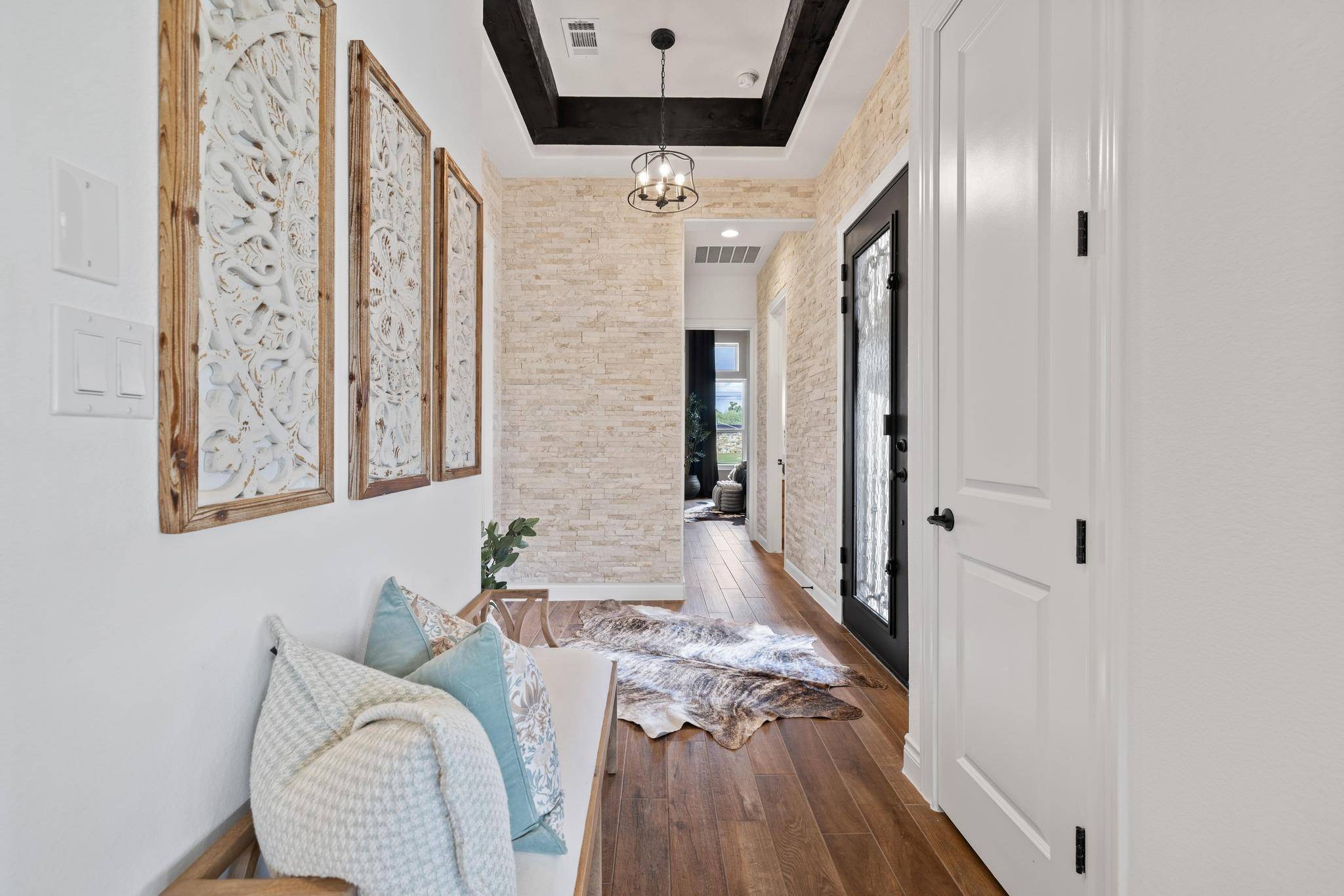 925 Indian Hawthorne DR #GH-39, Georgetown, TX 78628