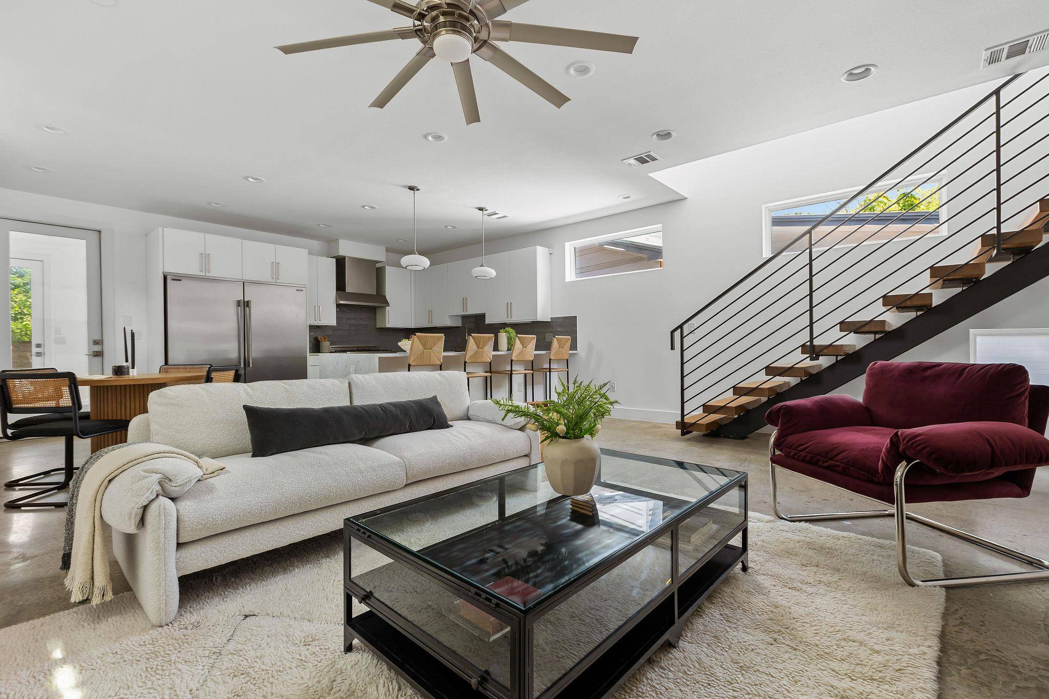 1182 Oakgrove Ave #A, Austin, TX 78702