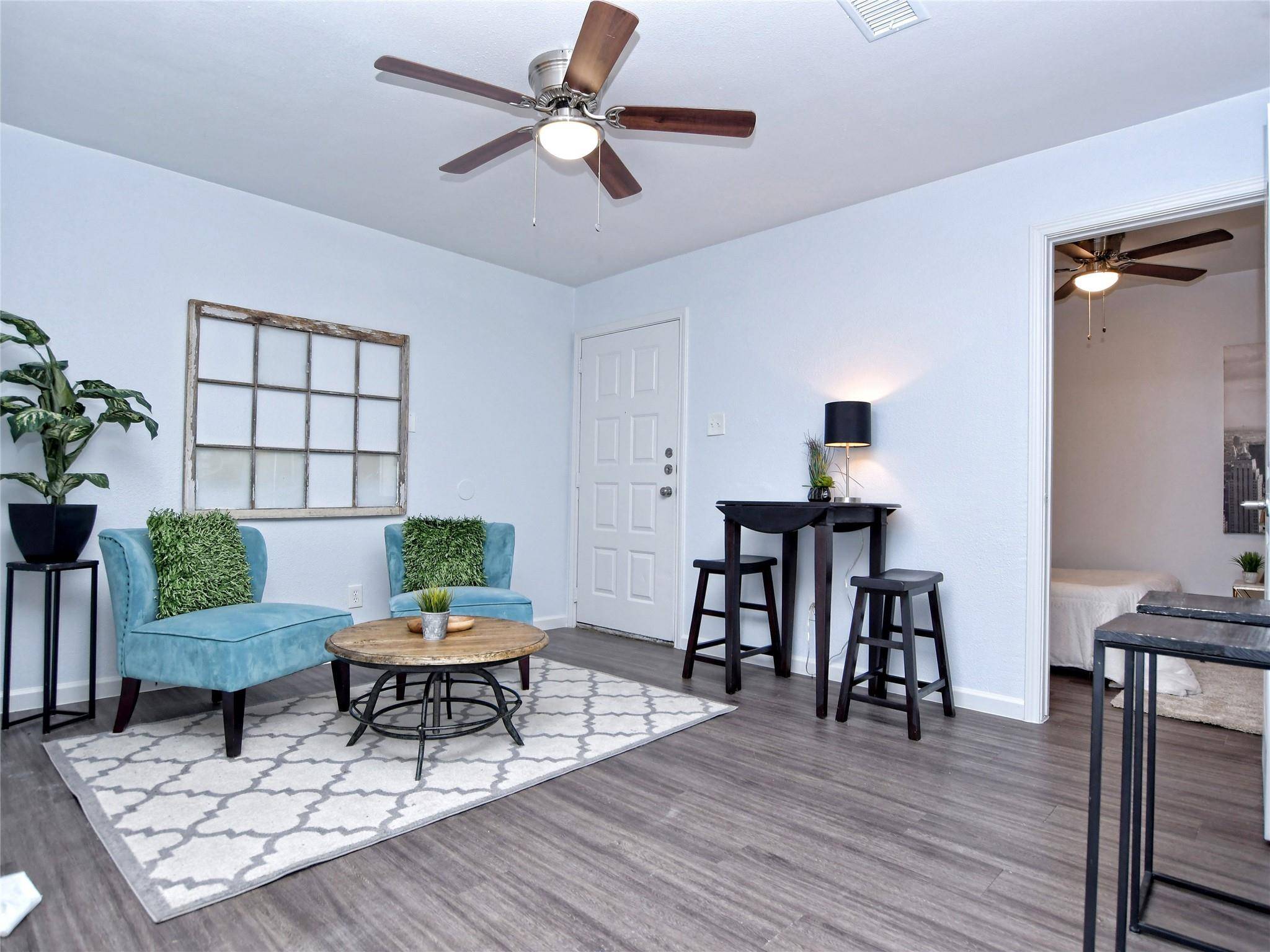 1840 Burton DR #109, Austin, TX 78741