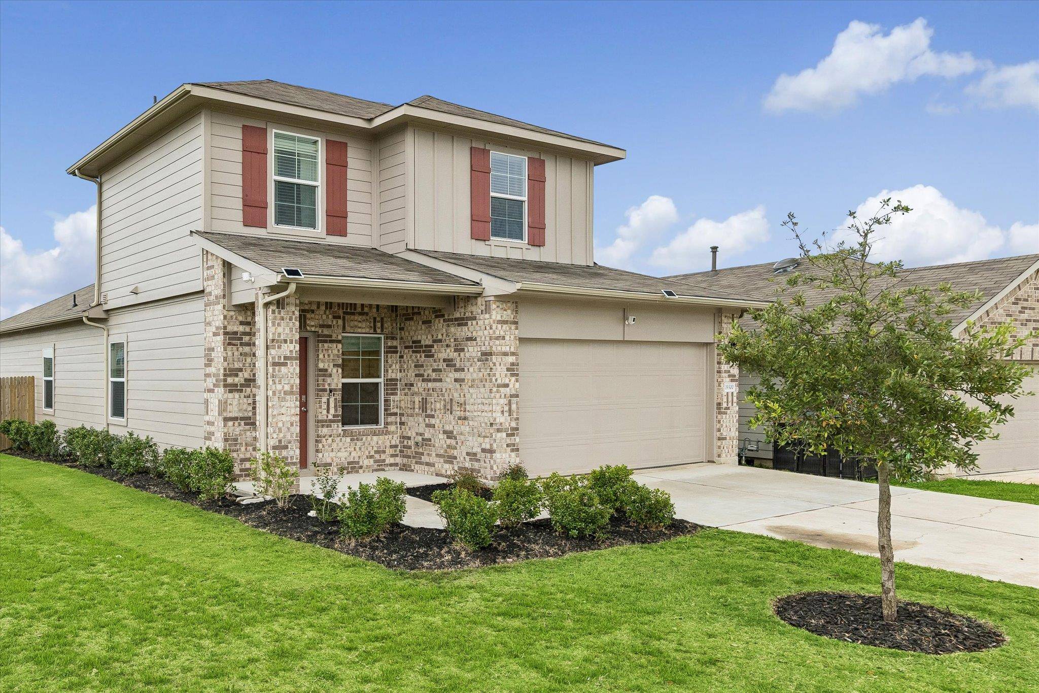 19300 Bear Grass DR, Elgin, TX 78621