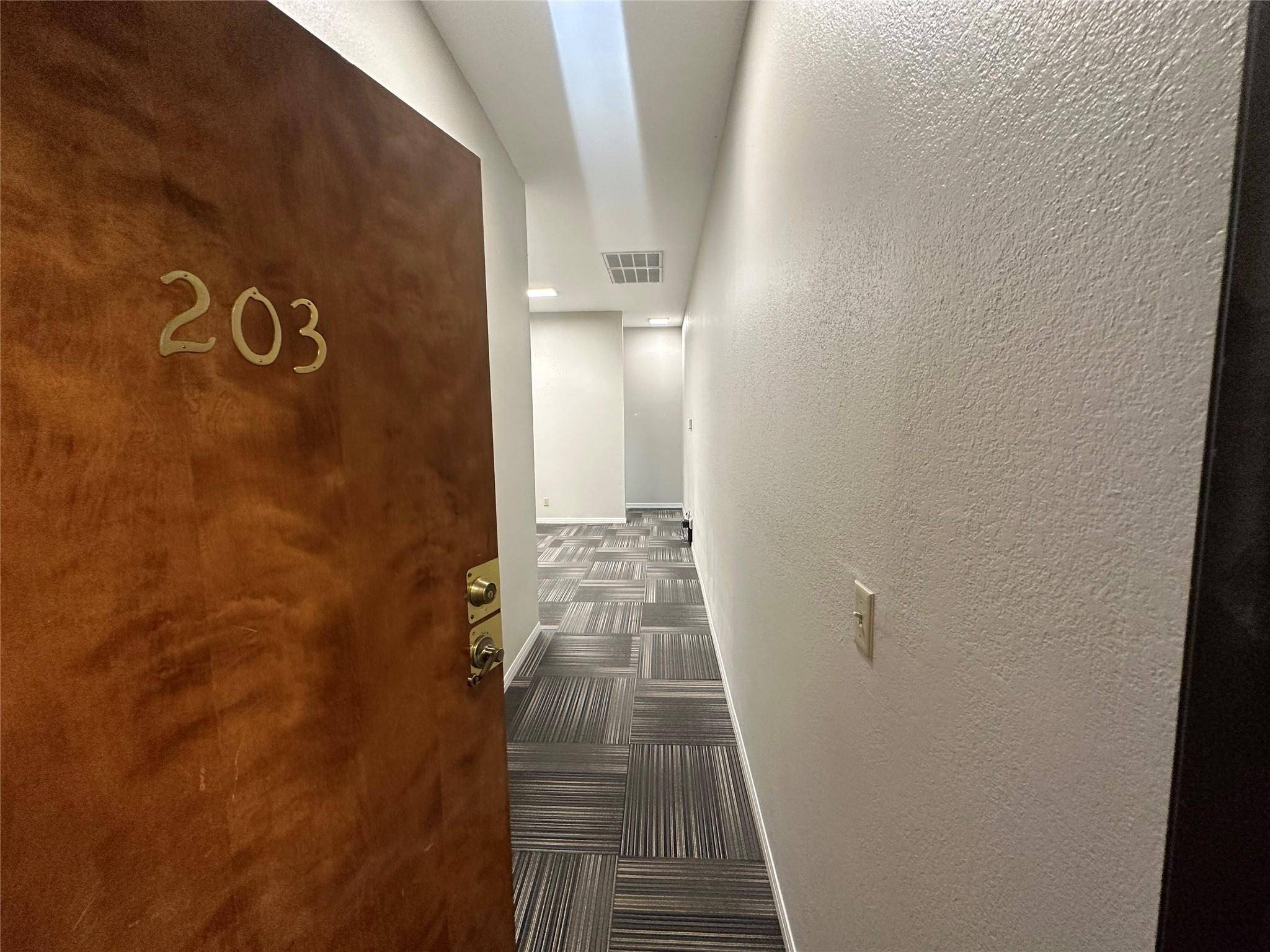 1823 Fortview RD #203, Austin, TX 78704