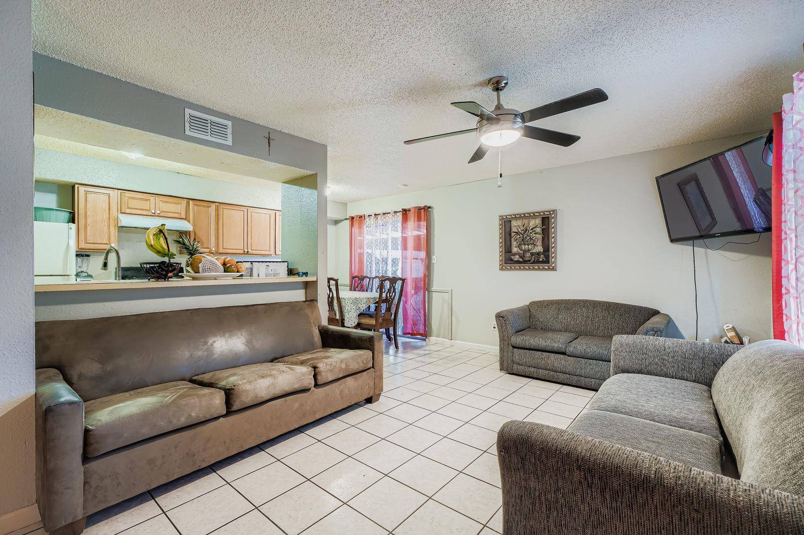 5803 Cougar DR, Austin, TX 78745